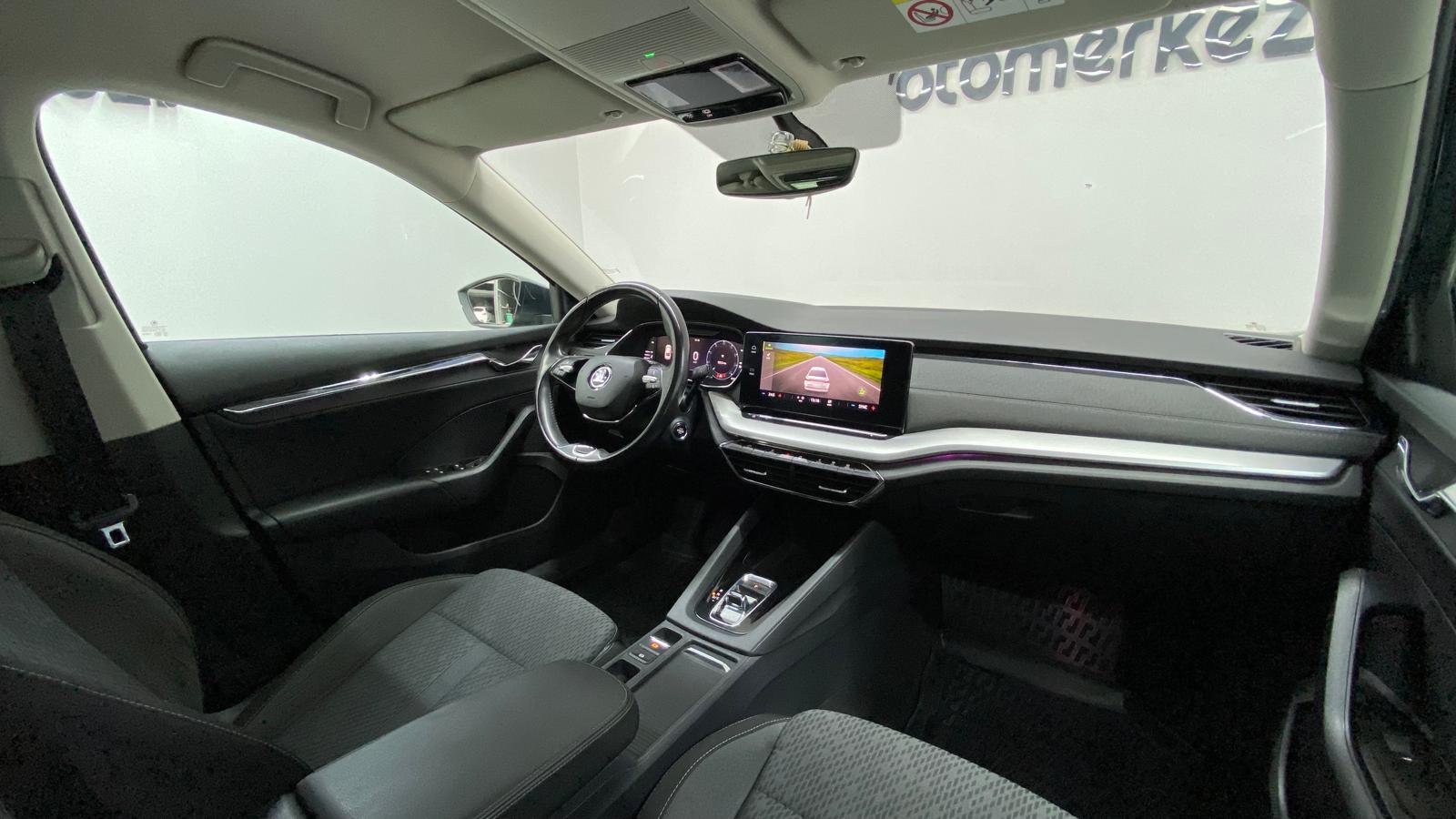 SKODA OCTAVIA 20